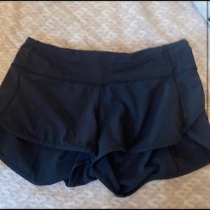 Black lululemon speed ups